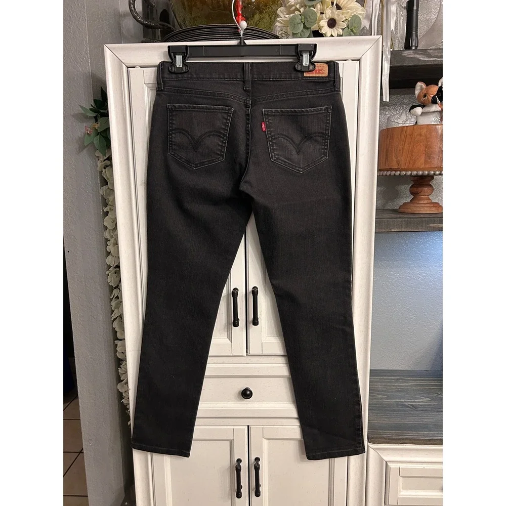 Levis Slim Leg‎ Washed Black Denim Jeans 28x30 or size 6 Cotton Blend